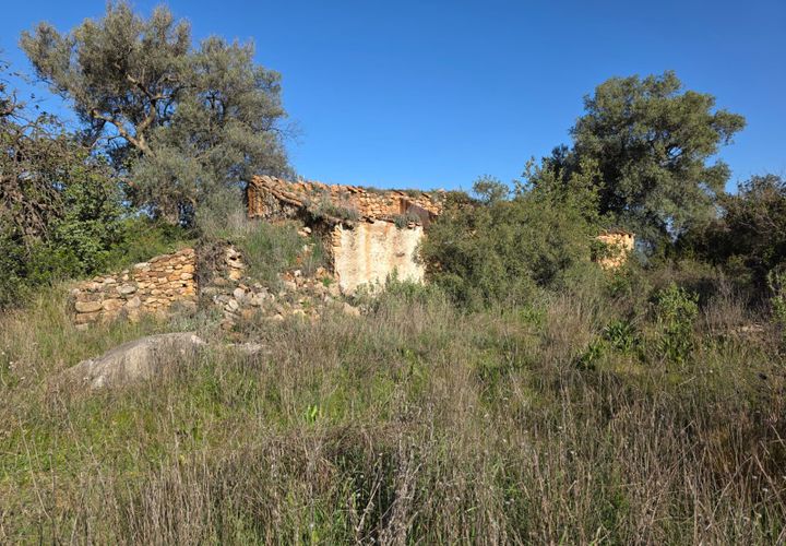 Ruina en Comares, Malaga, Comares - € 95.000 | Ref: AX1374 - photo 1